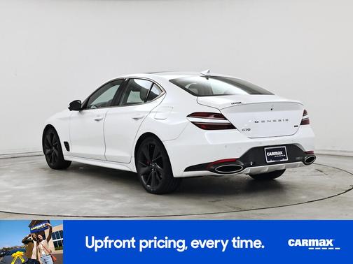 White 2023 Genesis G70 3.3T