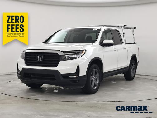 White 2021 Honda Ridgeline RTL