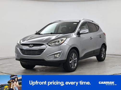 Gray 2015 Hyundai TUCSON SE