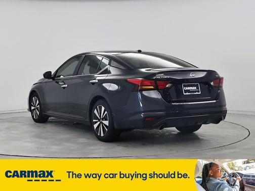 2022 Nissan Altima SV