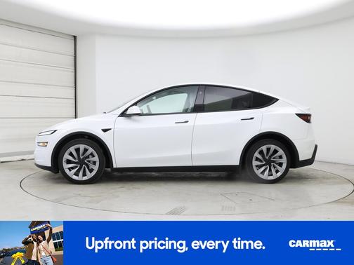 2026 Tesla Model Y Premium