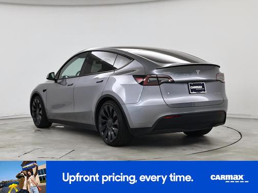 2024 Tesla Model Y Performance