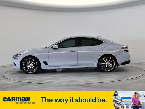 2022 Genesis G70 2.0T