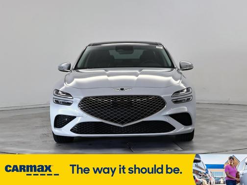 2022 Genesis G70 2.0T