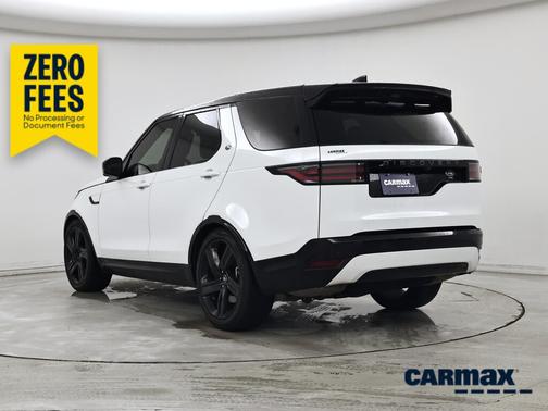 White 2022 Land Rover Discovery R-Dynamic HSE