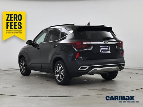 Black 2021 Kia Seltos EX