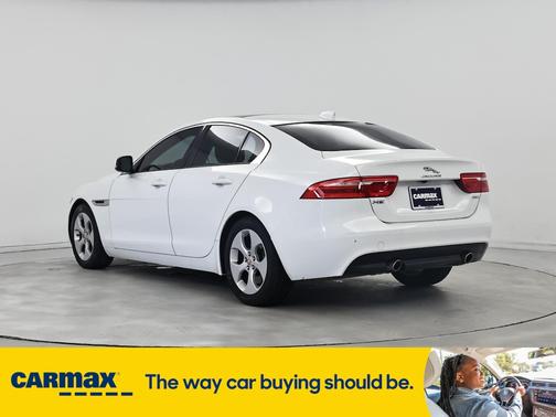 2017 Jaguar XE
