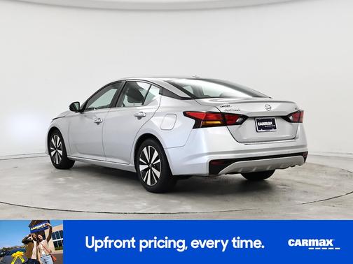 2022 Nissan Altima SV