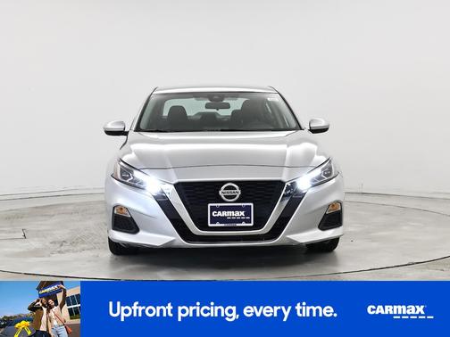 2022 Nissan Altima SV