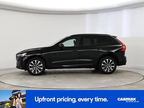 2023 Volvo XC60 B5 Plus Dark Theme