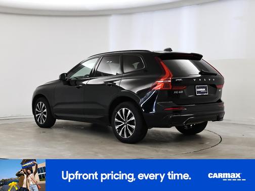 2023 Volvo XC60 B5 Plus Dark Theme