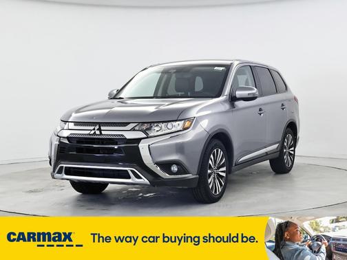 2020 Mitsubishi Outlander SE
