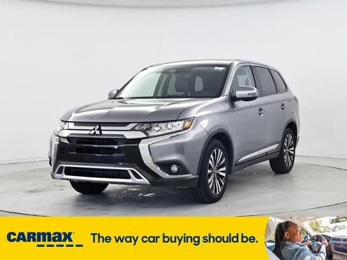 2020 Mitsubishi Outlander SE