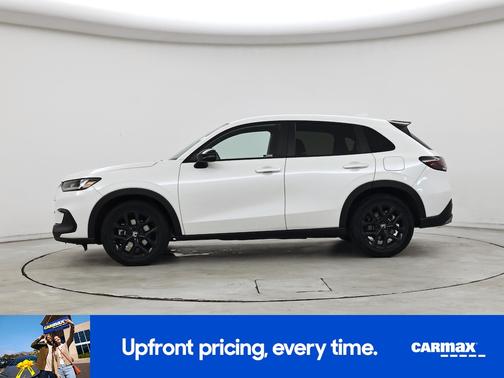White 2023 Honda HR-V Sport
