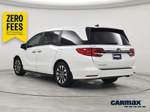 White 2023 Honda Odyssey EX-L