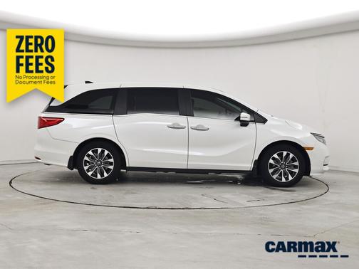 White 2023 Honda Odyssey EX-L