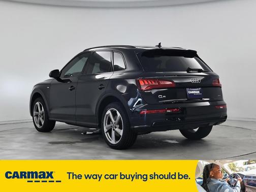 2020 Audi Q5 Titanium Premium Plus