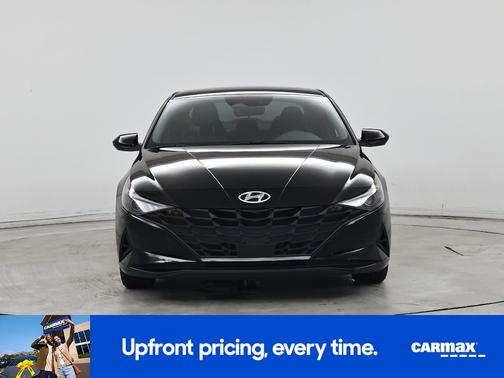 Black 2023 Hyundai ELANTRA SEL