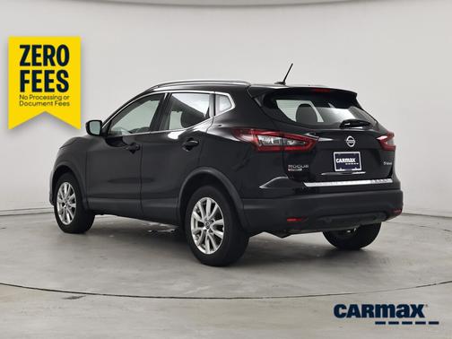 Black 2020 Nissan Rogue Sport SV
