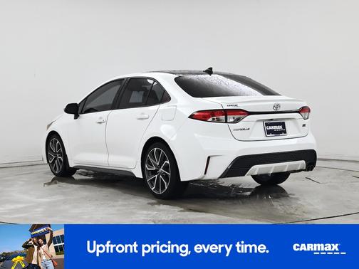 White 2021 Toyota Corolla SE