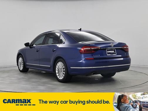 2017 Volkswagen Passat SE
