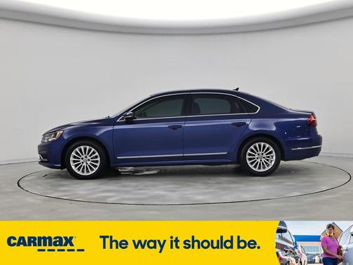 2017 Volkswagen Passat SE
