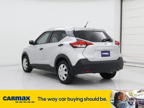 2019 Nissan Kicks S