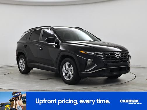 Black 2023 Hyundai TUCSON SEL