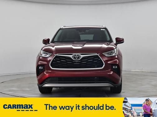 2022 Toyota Highlander Platinum