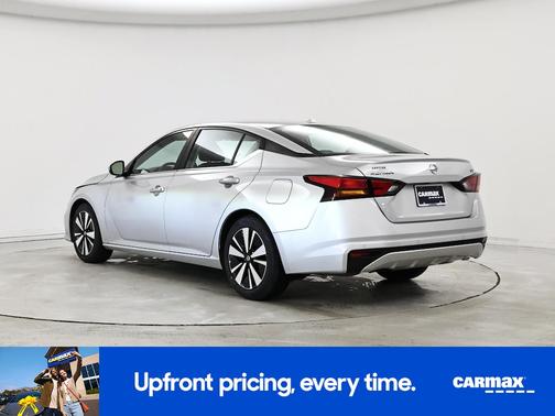 2022 Nissan Altima SV