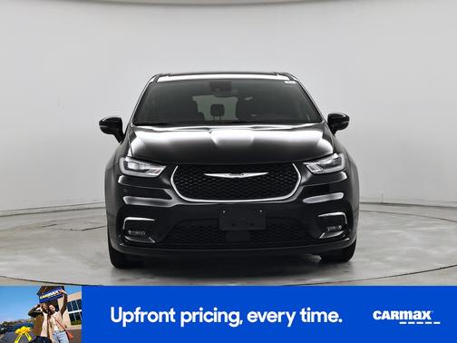 Black 2025 Chrysler Pacifica Select