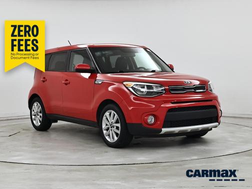 Red 2018 Kia Soul +