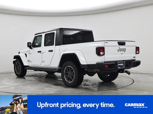 White 2021 Jeep Gladiator Overland