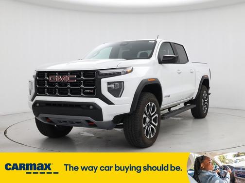 2024 GMC Canyon AT4