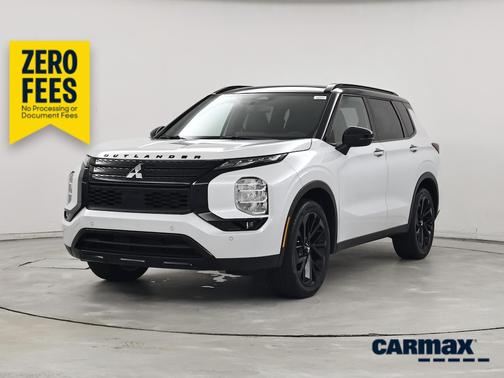 White 2024 Mitsubishi Outlander SEL Black Edition