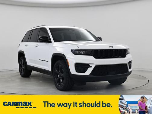 2022 Jeep Grand Cherokee Altitude