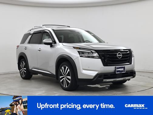 Silver 2023 Nissan Pathfinder Platinum