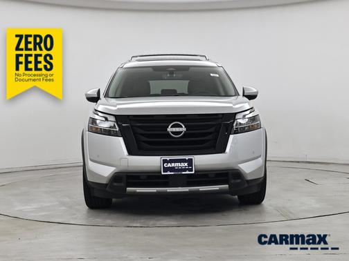 Silver 2023 Nissan Pathfinder Platinum
