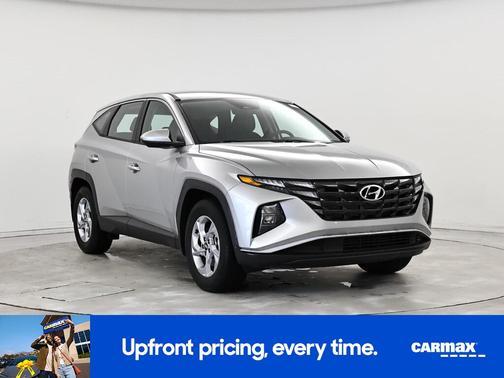 2023 Hyundai TUCSON SE