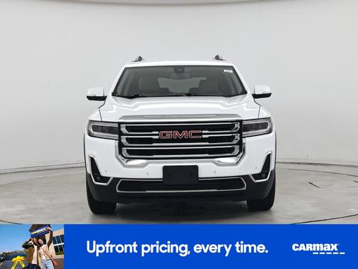 White 2023 GMC Acadia SLT