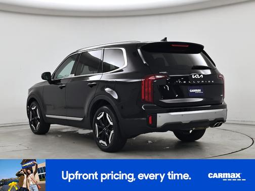 Black 2023 Kia Telluride S