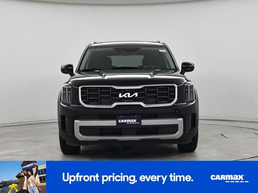 Black 2023 Kia Telluride S