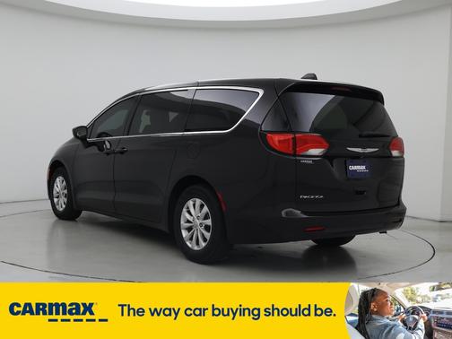 2019 Chrysler Pacifica LX