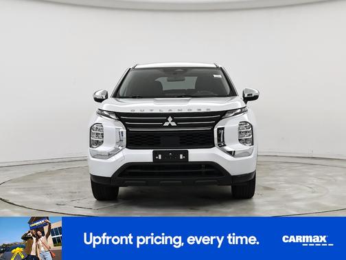 2022 Mitsubishi Outlander ES