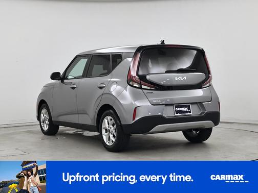 Gray 2025 Kia Soul LX
