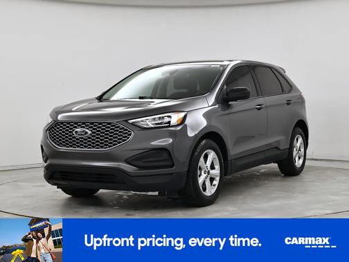 Gray 2023 Ford Edge SE
