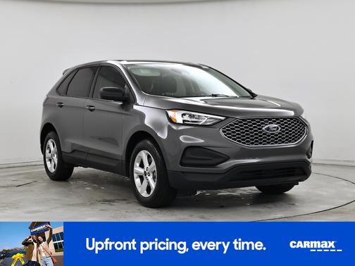 Gray 2023 Ford Edge SE