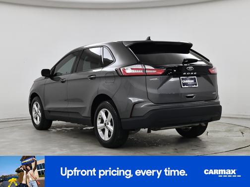 Gray 2023 Ford Edge SE