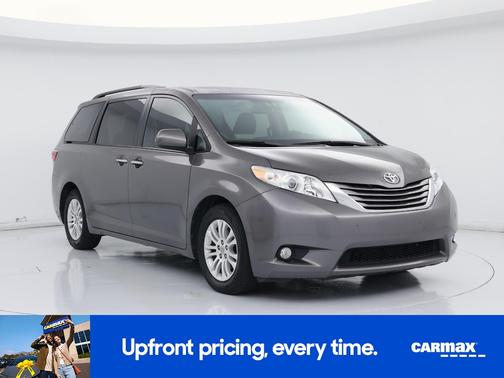 Silver 2016 Toyota Sienna XLE Premium