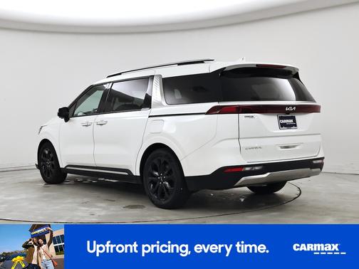 White 2024 Kia Carnival SX Prestige